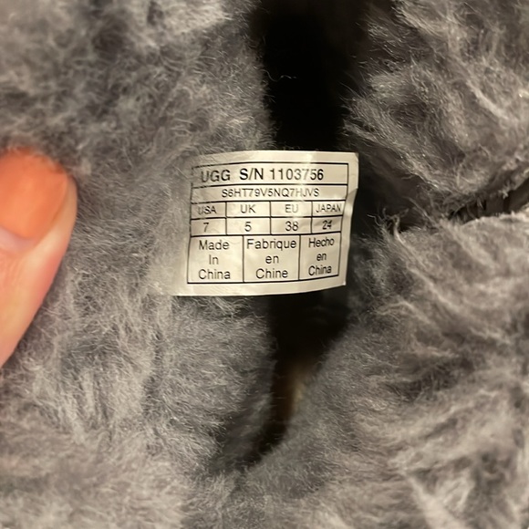 UGG CLASSIC LACE MINI CORSET RIBBON BOW BOOT - Picture 9 of 9